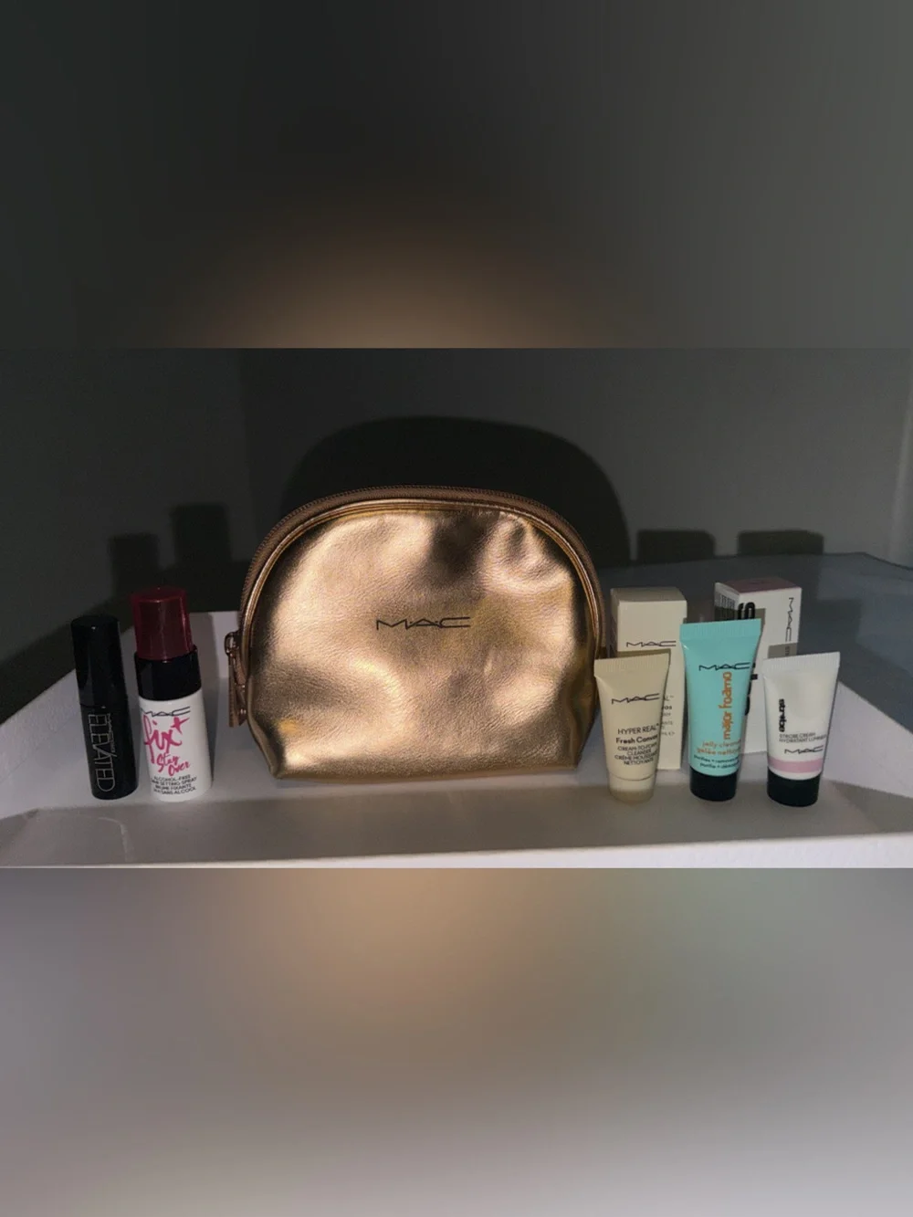 New Small MAC Cosmetics Metallic Rose Gold Makeup Pouch with Mini deluxe samples